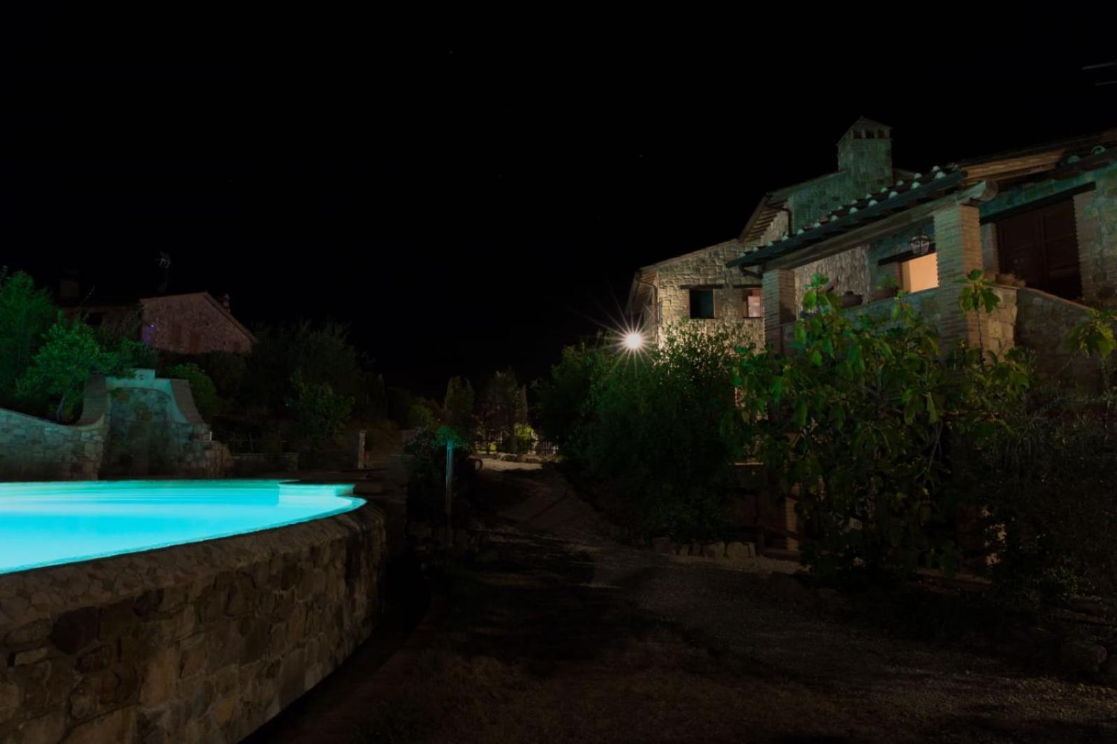 Country House - La Casetta Nel Borgo サン・ヴェナンツォ エクステリア 写真